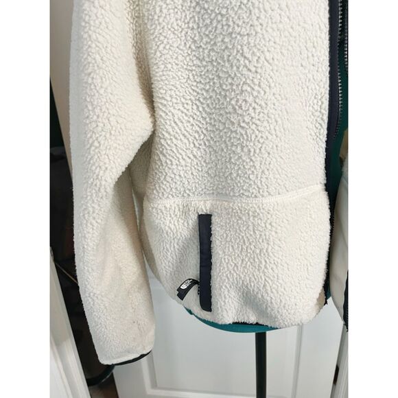 The North Face Fleece Sherpa Full Zip Contrast Trim Collar Pocket Cozy Jacket - Picture 12 of 16